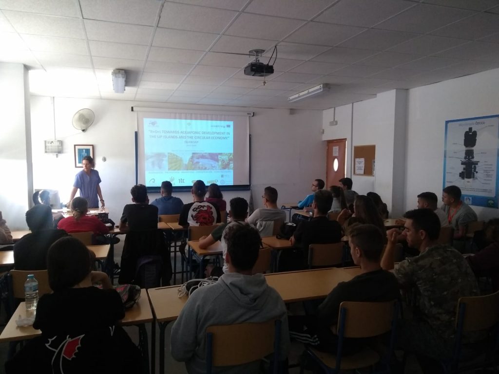 Presentación del proyecto ISLANDAP a los alumnos del grado medio y superior de acuicultura en San Fernando, Cádiz